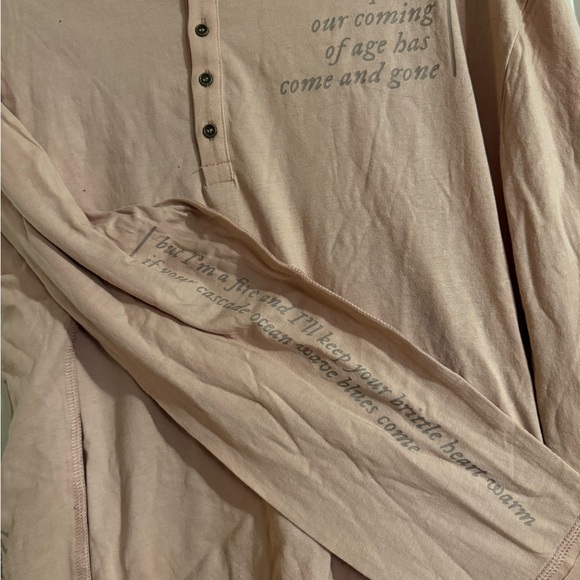 NWT!! Taylor Swift folklore “peace” Long Sleeve Tee in Pink - Picture 3 of 4